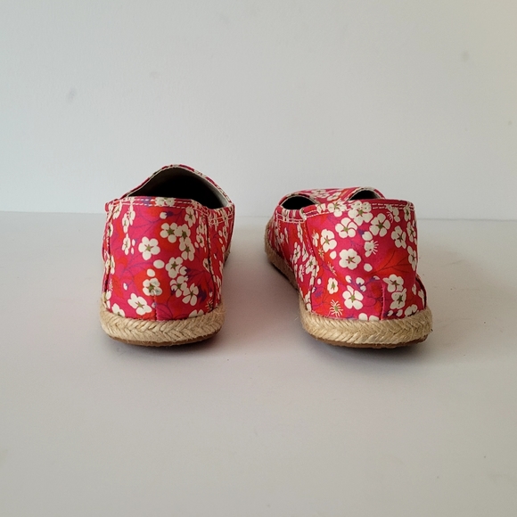 Brand New 8.5 US Lord & Taylor slip on shoes - Picture 4 of 6